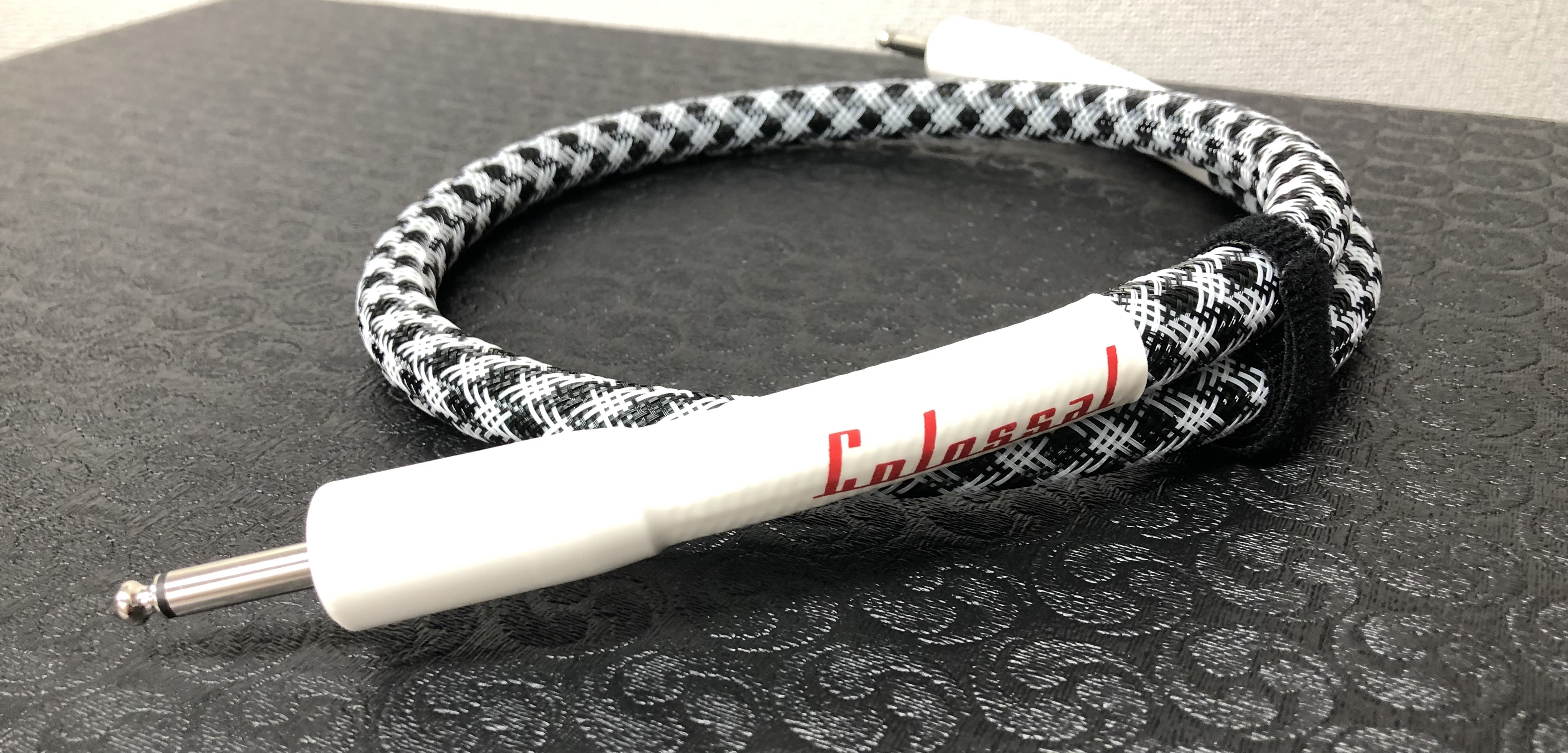 製品情報】COLOSSUS SPEAKER CABLE | Musette Japan 製品情報】COLOSSUS SPEAKER CABLE | Musette Japan